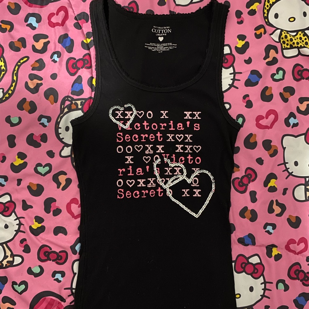 Victoria’s Secret tank top y2k vibes